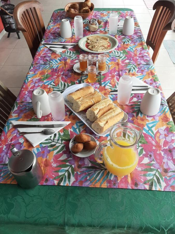 Bed and Breakfast La Kazanou Saint-Joseph Esterno foto