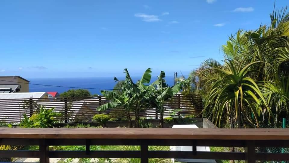 Bed and Breakfast La Kazanou Saint-Joseph Esterno foto