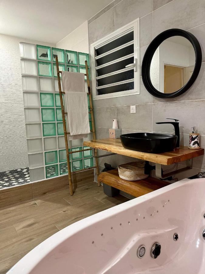 Bed and Breakfast La Kazanou Saint-Joseph Esterno foto